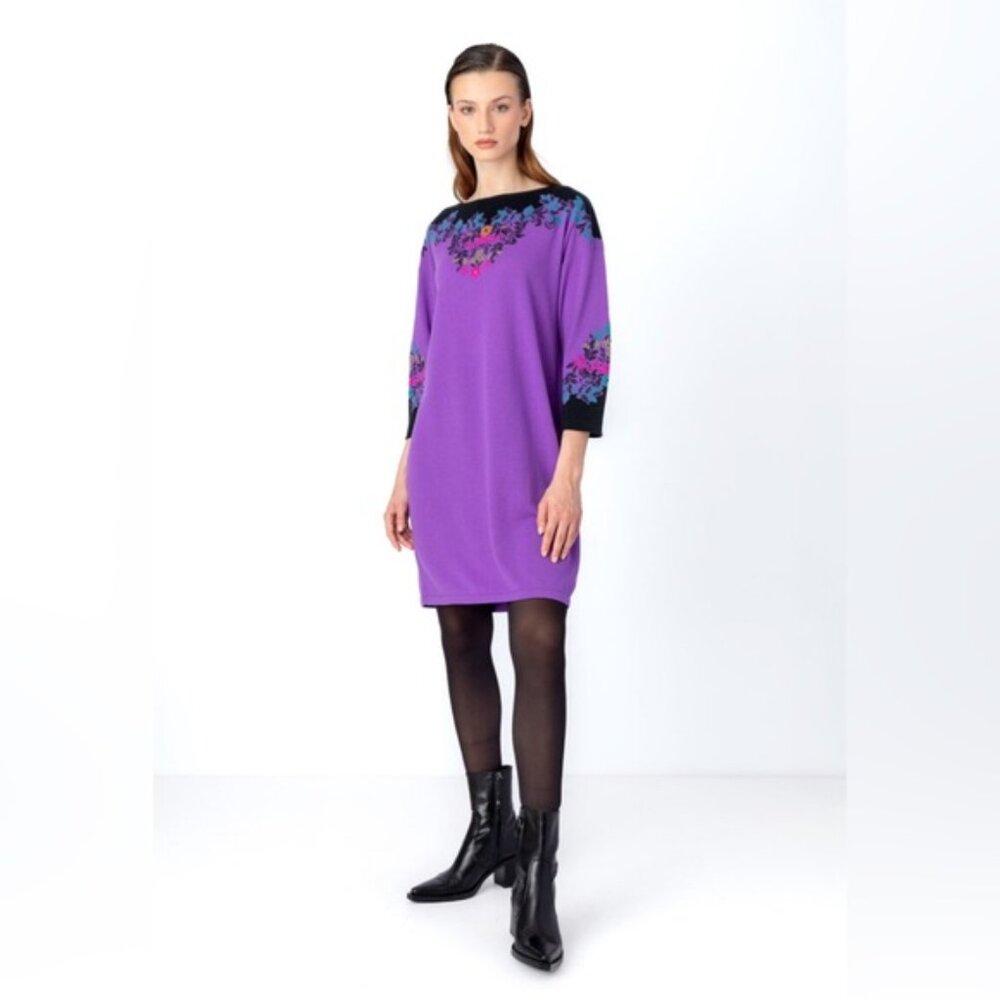 IVKO Intarsia Dress, Floral Pattern - Picture 3 of 11